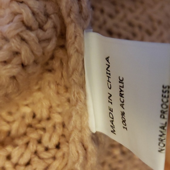 Simplee Crewneck Oversized Chunky Knit Bobble Sleeve Sweater Tan Size S - Picture 10 of 10